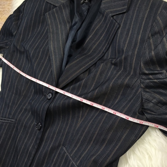 Antonio Melani Pin Stripe Grey Blazer - Picture 4 of 8